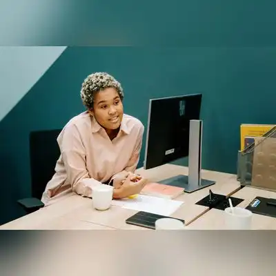 毛艳蔚